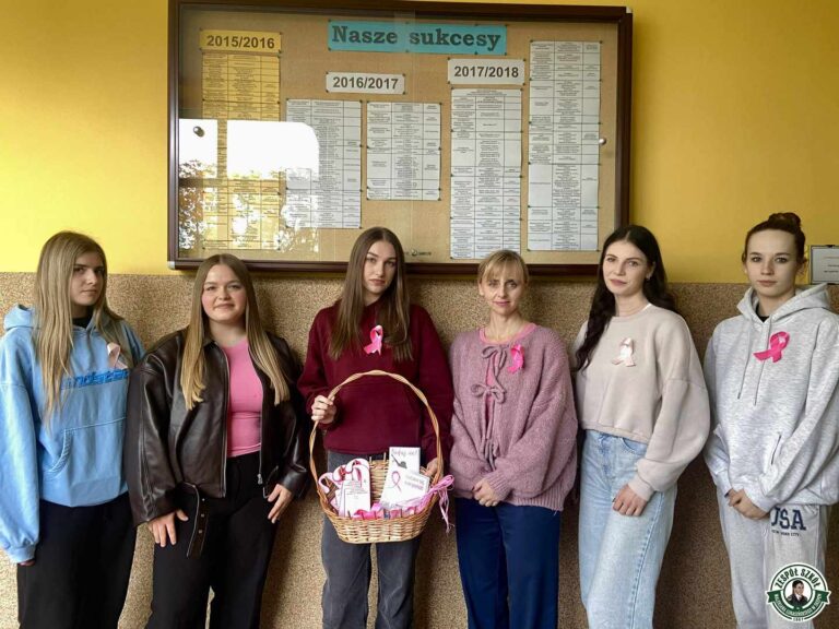 Różowy październik